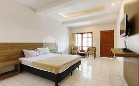 Pulau Bali Hotel Denpasar Redpartner